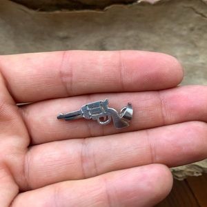 Vtg Pistol Silver Pendant